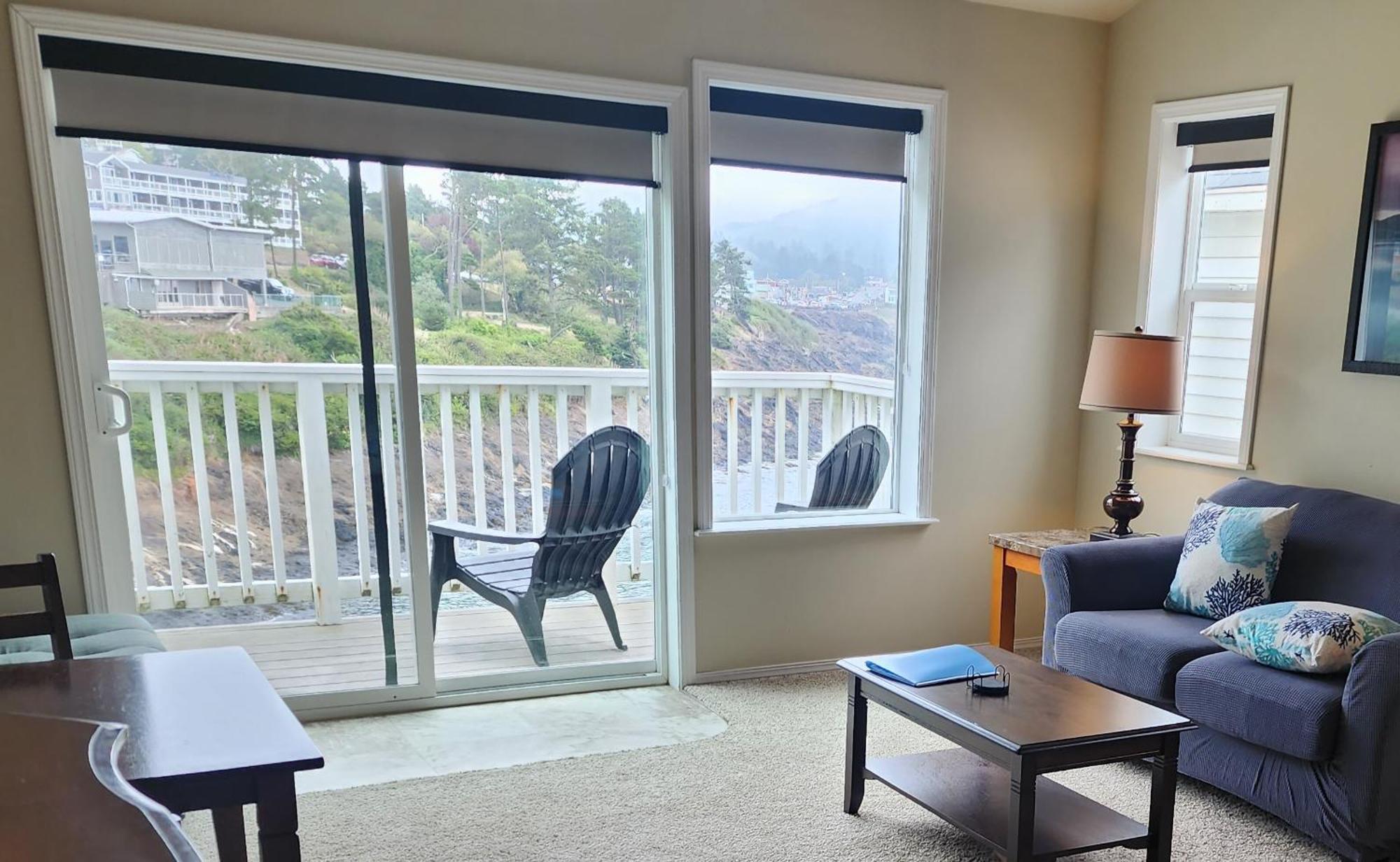 Inn At Arch Rock Depoe Bay Exterior photo