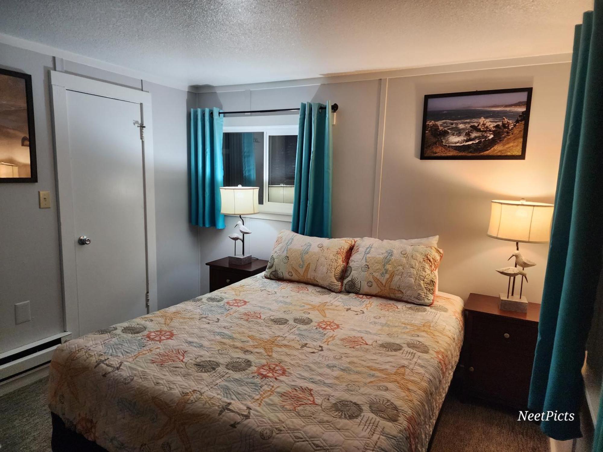 Inn At Arch Rock Depoe Bay Exterior photo